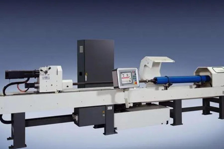 數(shù)控珩磨機(jī)進(jìn)給量選多少合適？0.1~5.0mm/min范圍內(nèi)！